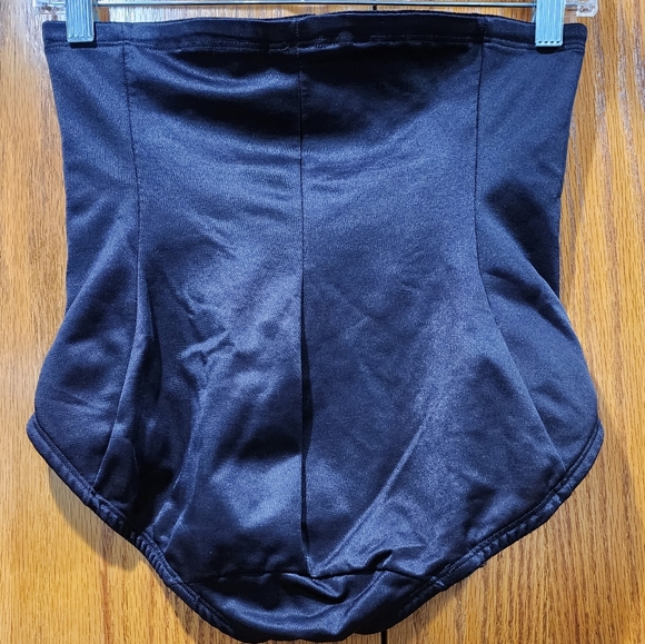 Miraclesuit Control Panties - Picture 2 of 8